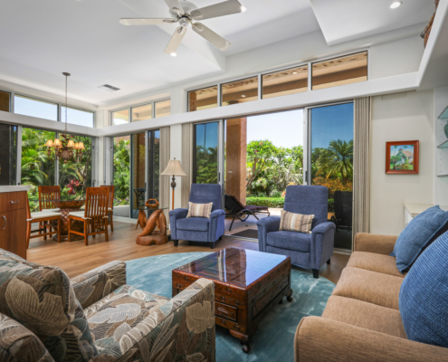 Aston Maui Kaanapali Villa – Studio Ocean View Premium - Living Area