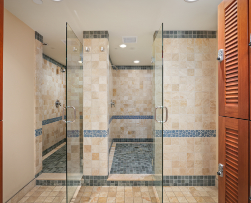 Maui Kaanapali VIllas - pool bathroom